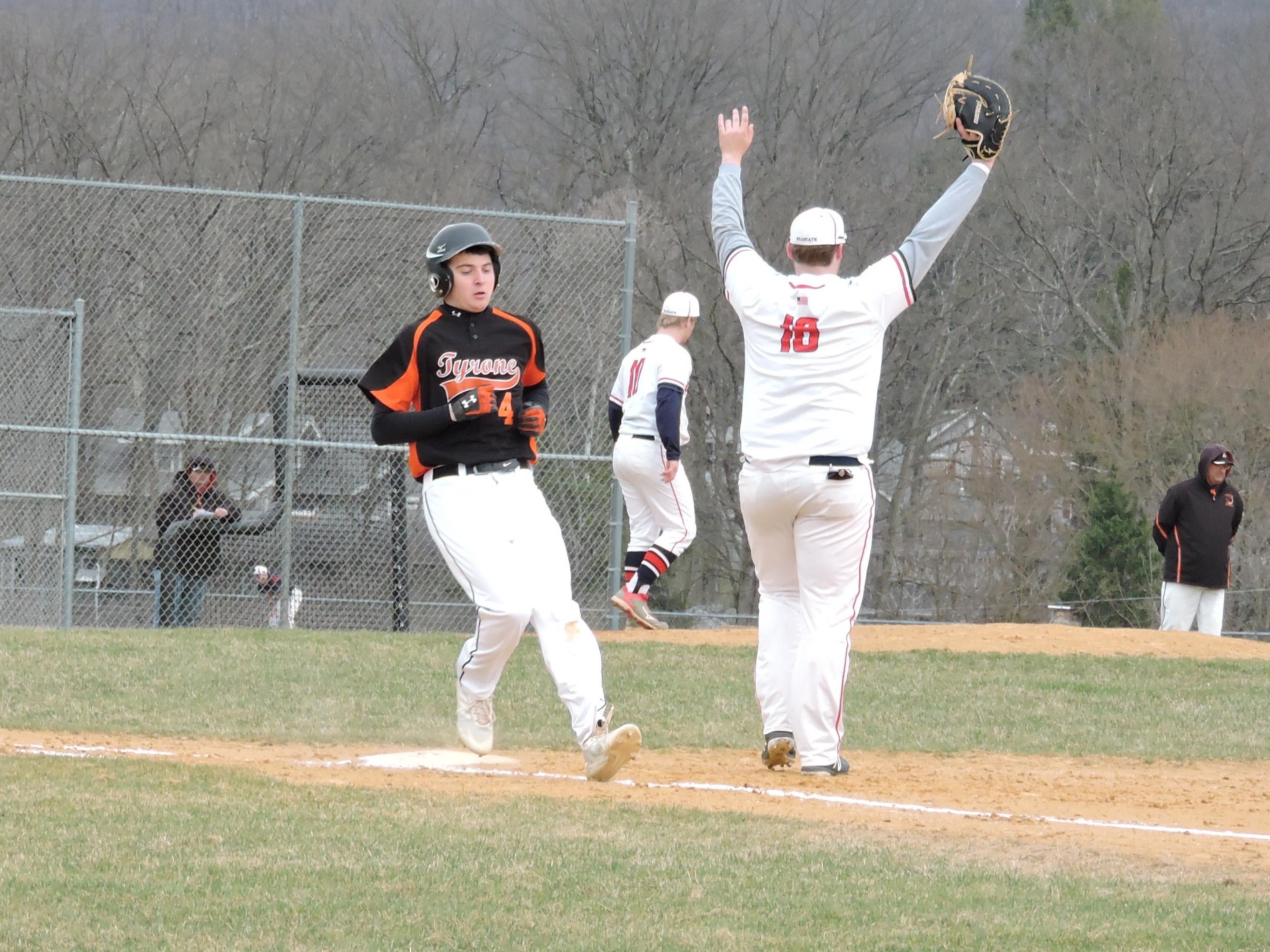 Huntingdon Area Tyrone Golden Eagles Varsity Home of Tyrone