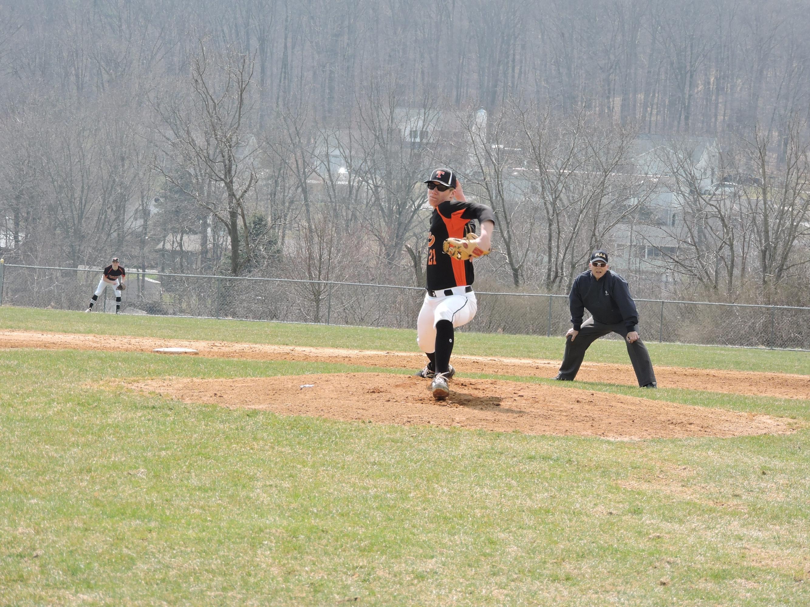 Varsity Photos Home of Tyrone Golden Eagles Baseball